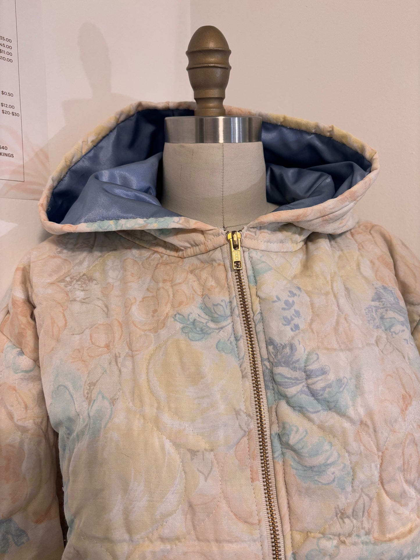 Pastel zip up