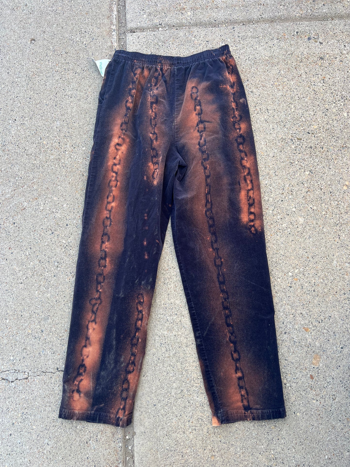 Chain corduroys medium