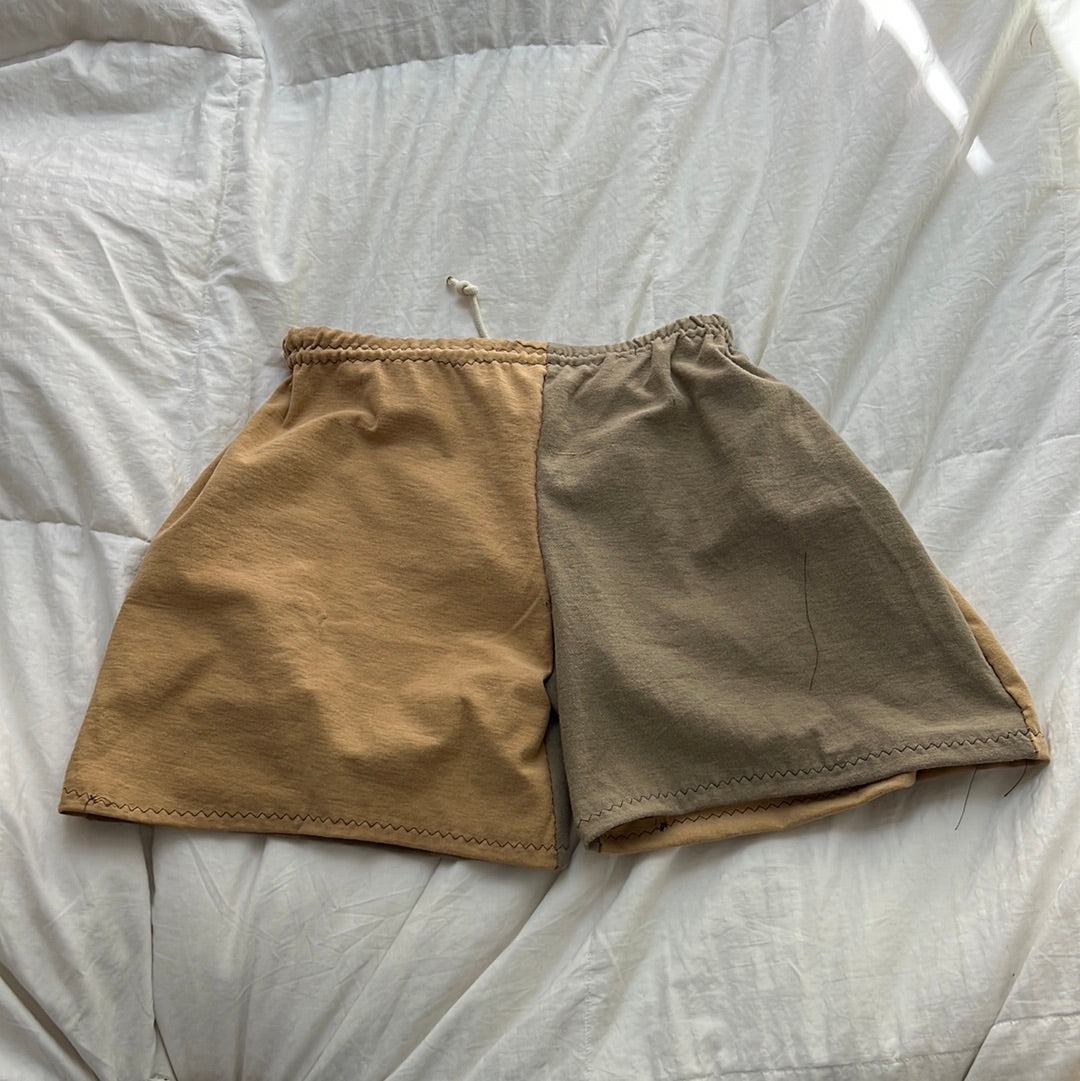 Hawaii x real tree shorts