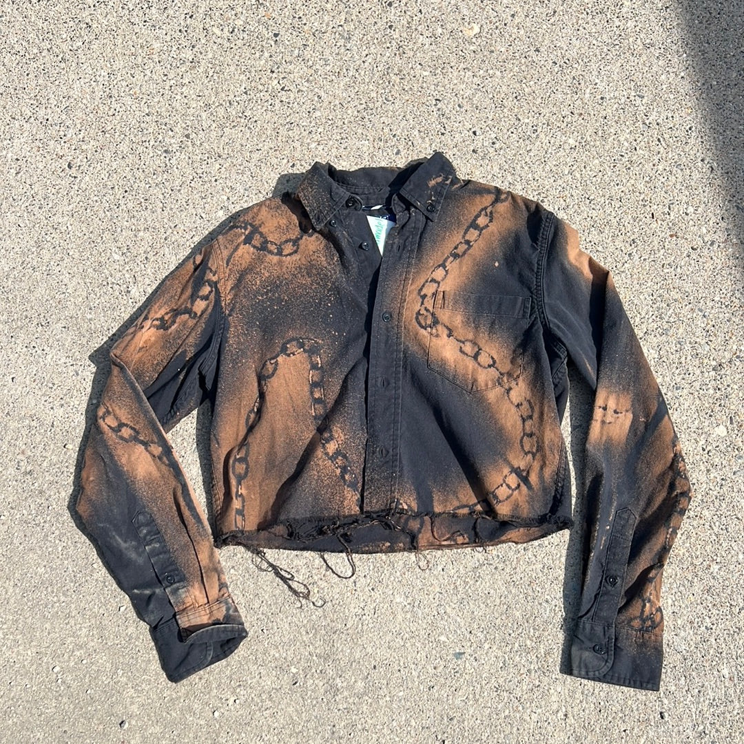 Chain Cropped button up m