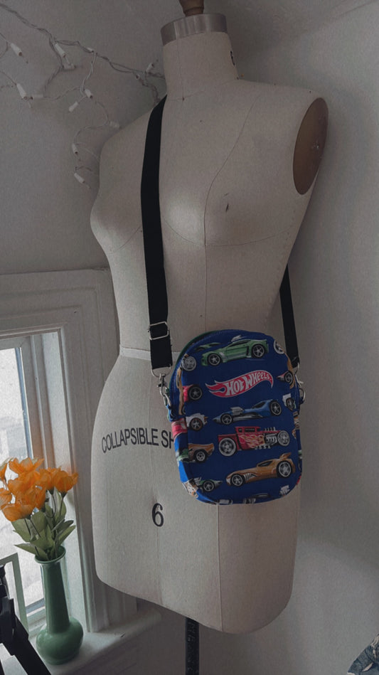Hot wheels hip bag