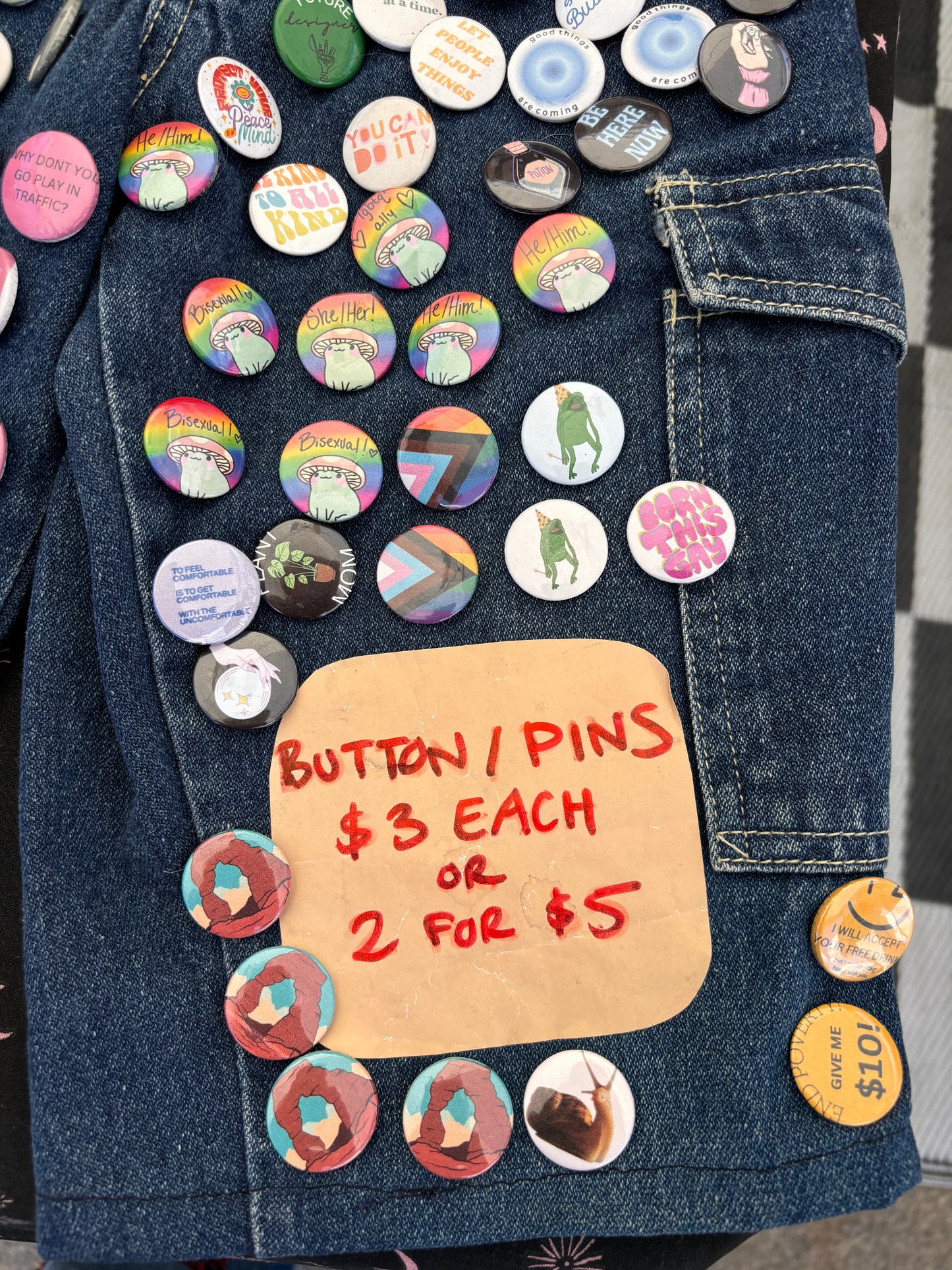 Pins !!