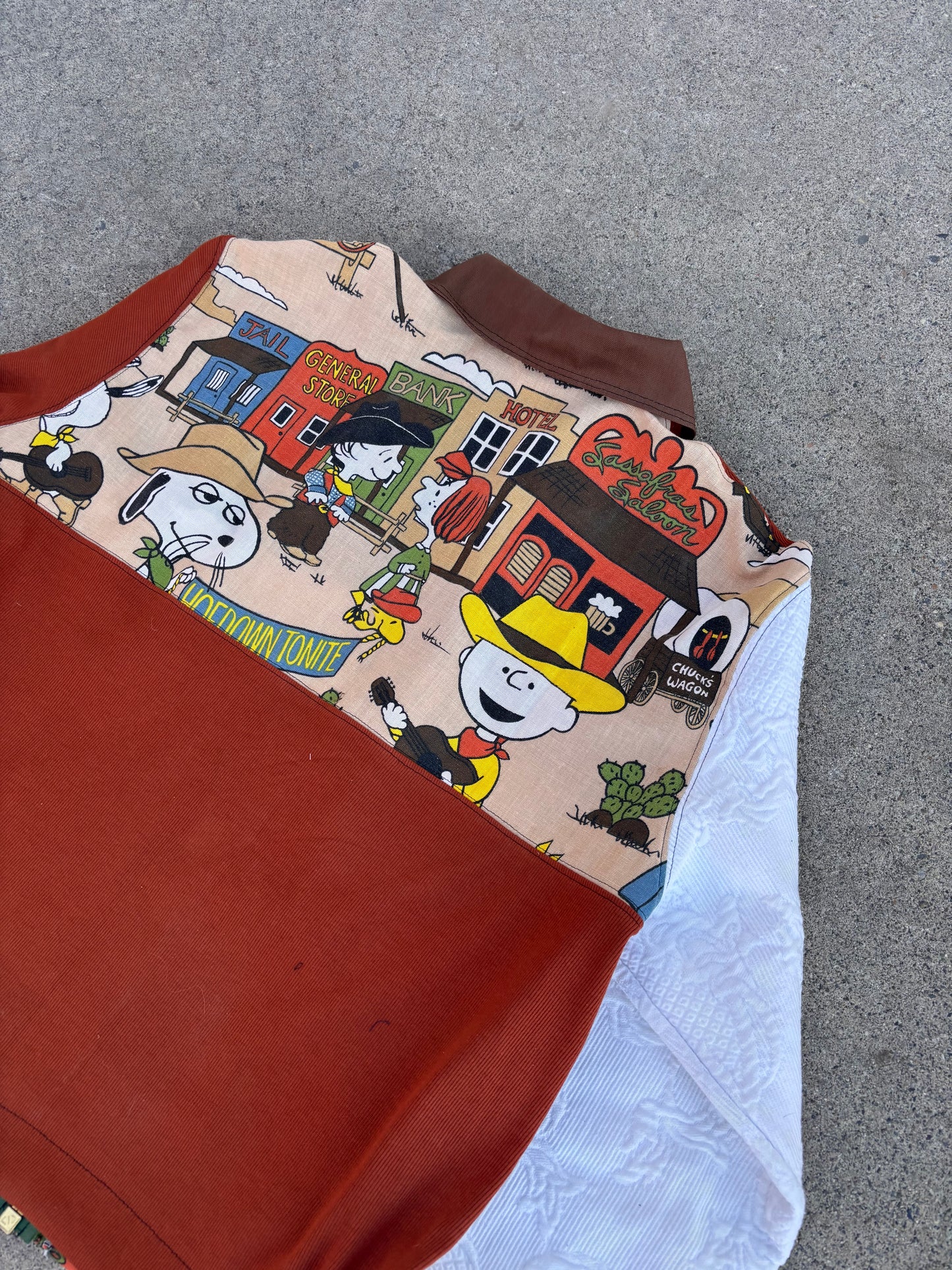 Charlie Brown zip up