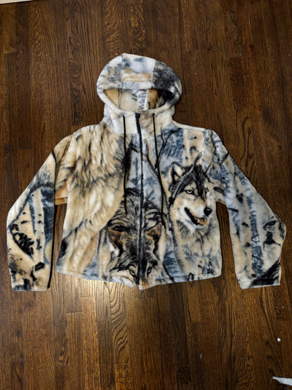 Wolf zip up
