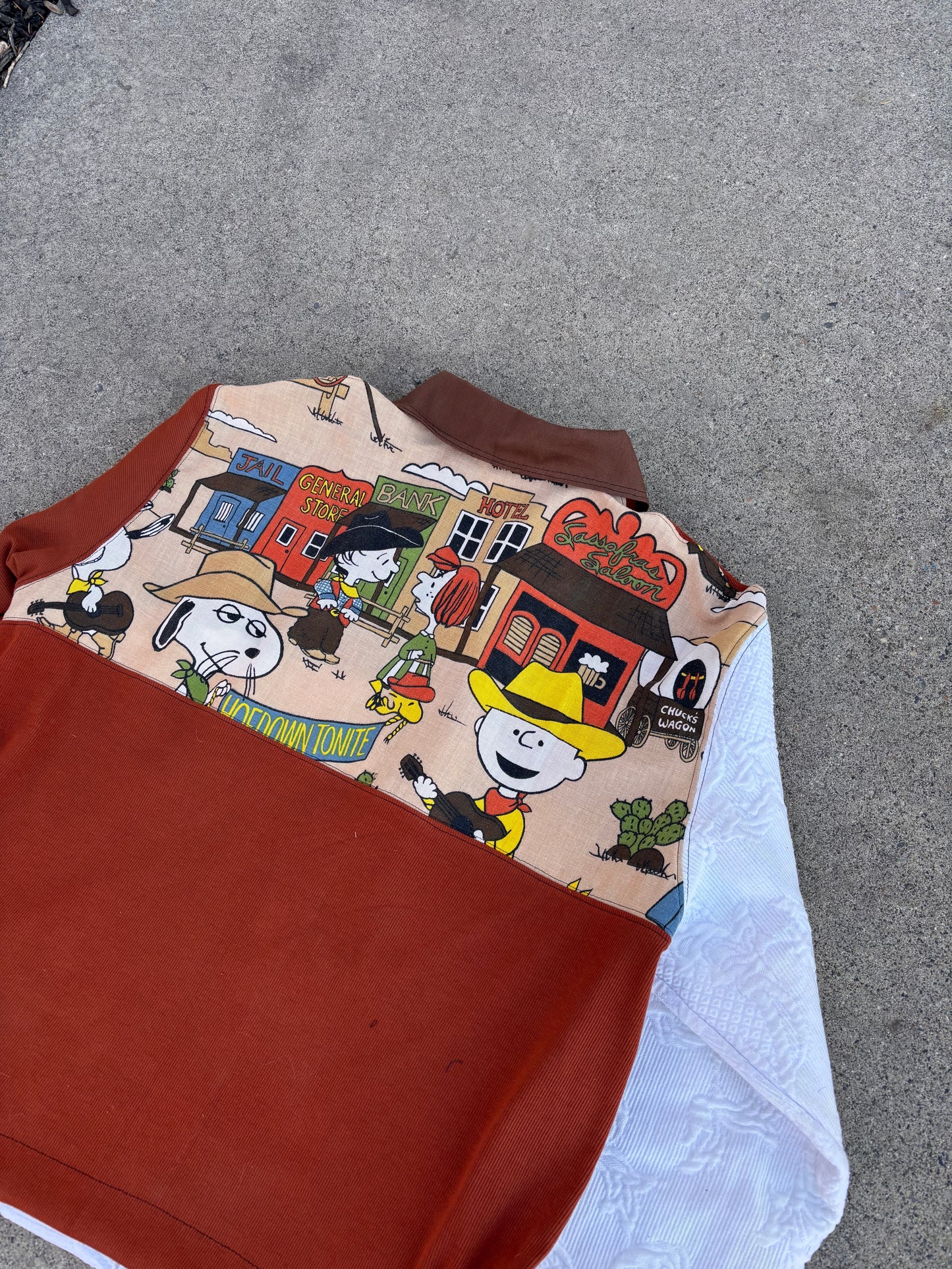 Charlie Brown zip up