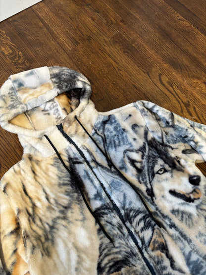 Wolf zip up