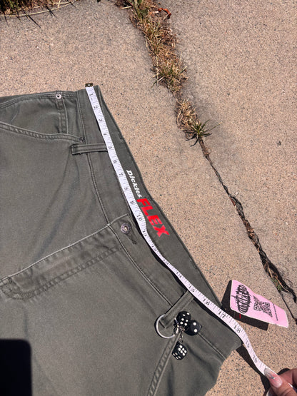 Dickies x 111Threads shorts