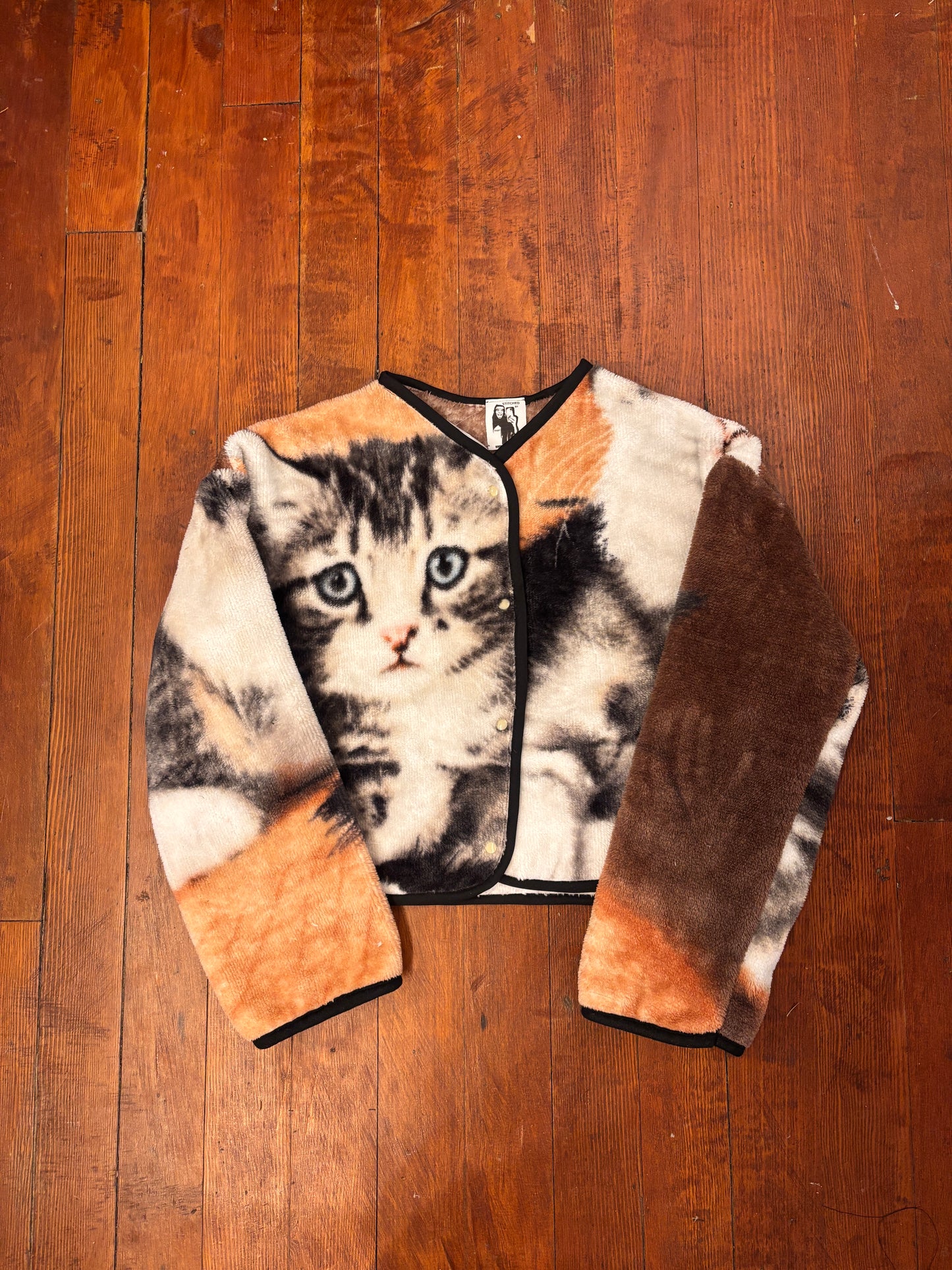 Kitten button up coat