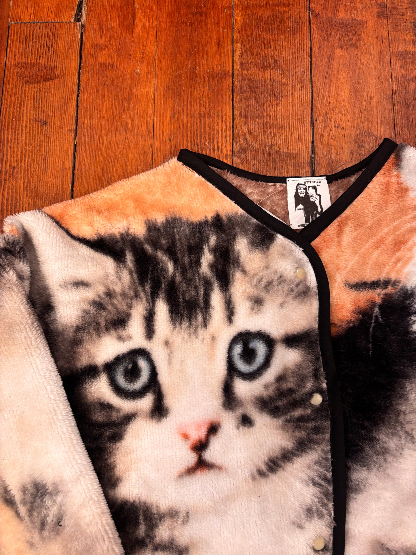 Kitten button up coat